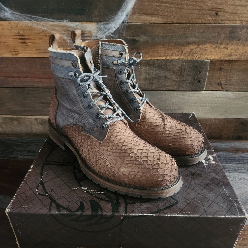 Cuadra boots
